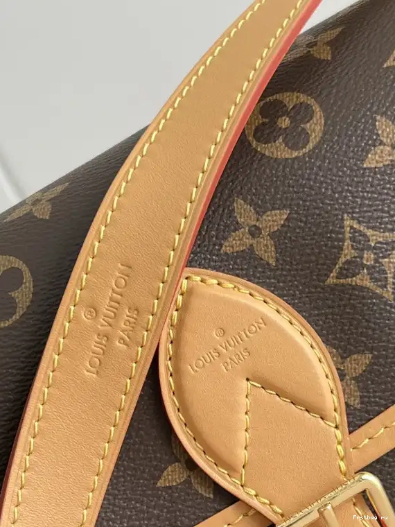 First bag ru LOUIS Diane Nano VUITTON 0628